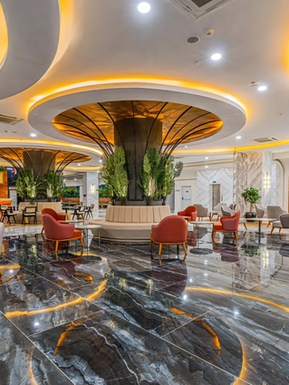 Dream Fun World Lobby Bar